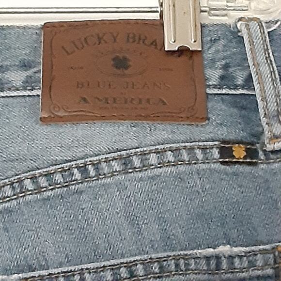 Lucky Brand Jeans Mens 36x32 Blue Denim 221 Original Straight Distressed - Picture 10 of 13